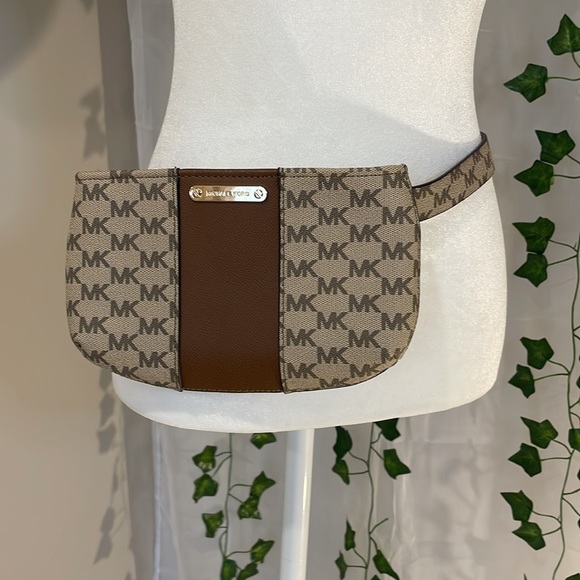 MICHAEL KORS AUTHENTIC COATED CANVAS MONOGRAM BELT BAG BEIGE & BROWN • LIKE NEW - Picture 6 of 8